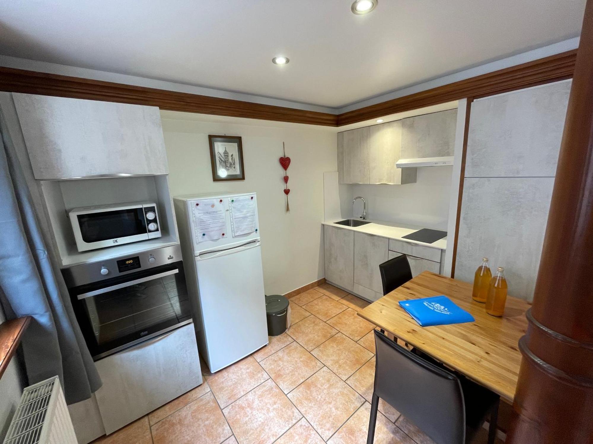 Apartment Cali Elina รีควีร์ ภายนอก รูปภาพ